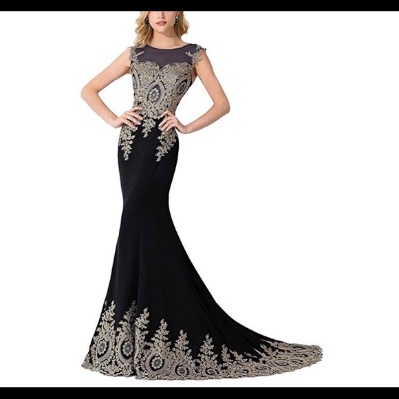 Dresses & Skirts - 🆕Embroidery Lace Long Mermaid Formal Gown